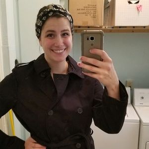 Meet your Posher, Nicole